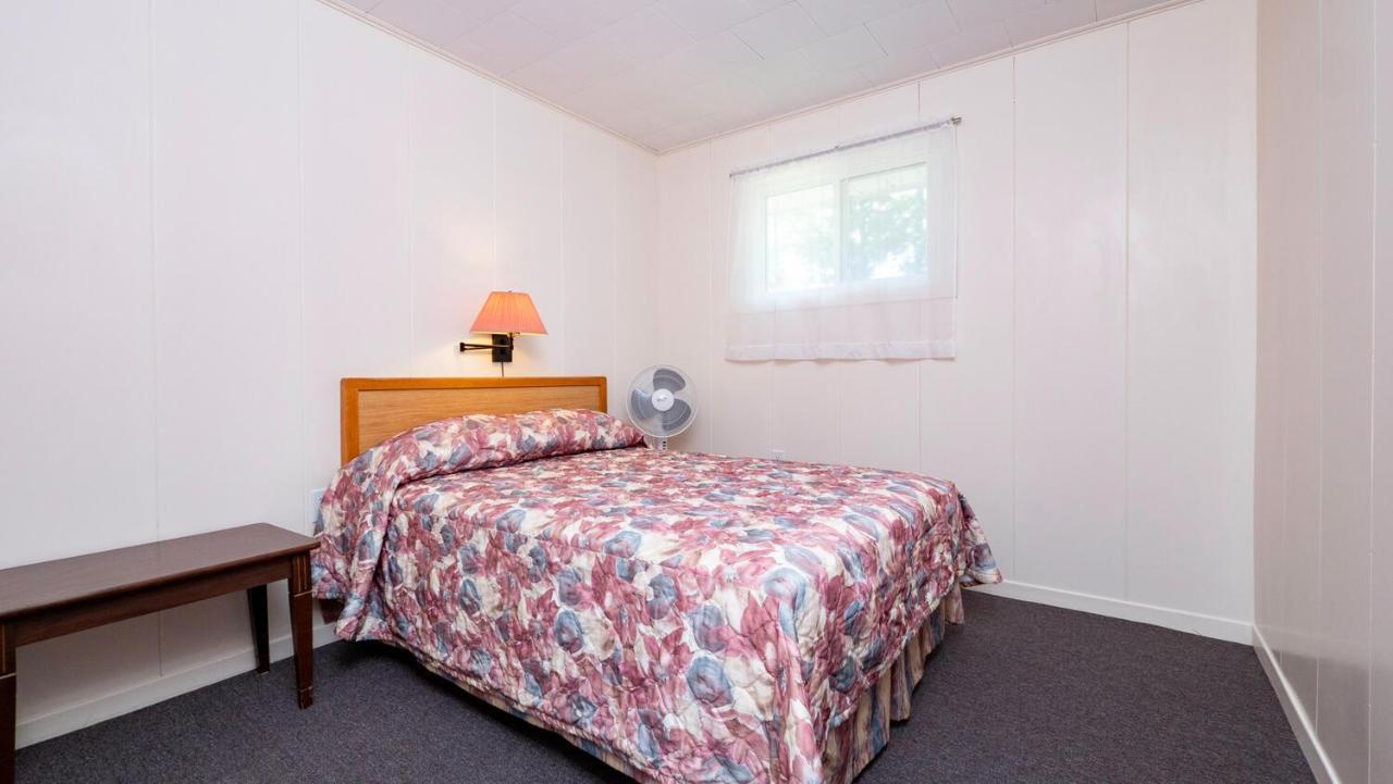 سوبل بيتش Bel Air Cottages And Motel المظهر الخارجي الصورة
