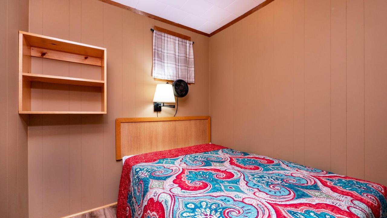 سوبل بيتش Bel Air Cottages And Motel المظهر الخارجي الصورة