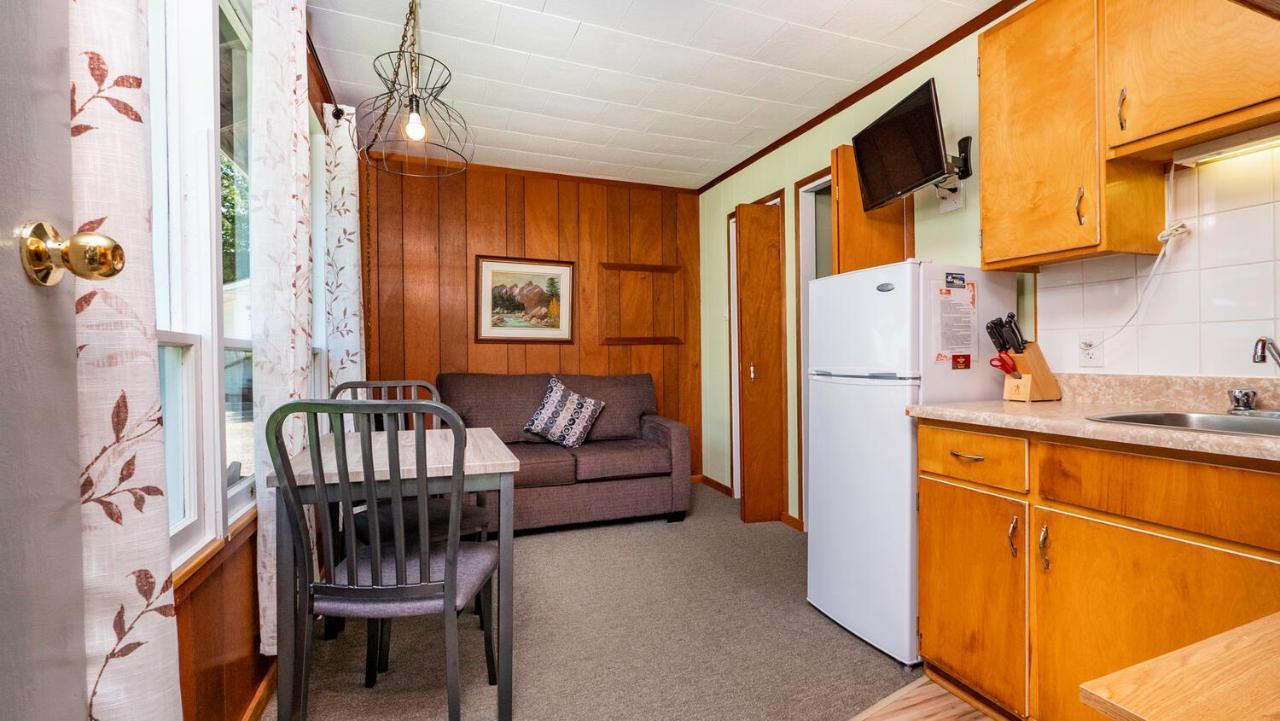 سوبل بيتش Bel Air Cottages And Motel المظهر الخارجي الصورة