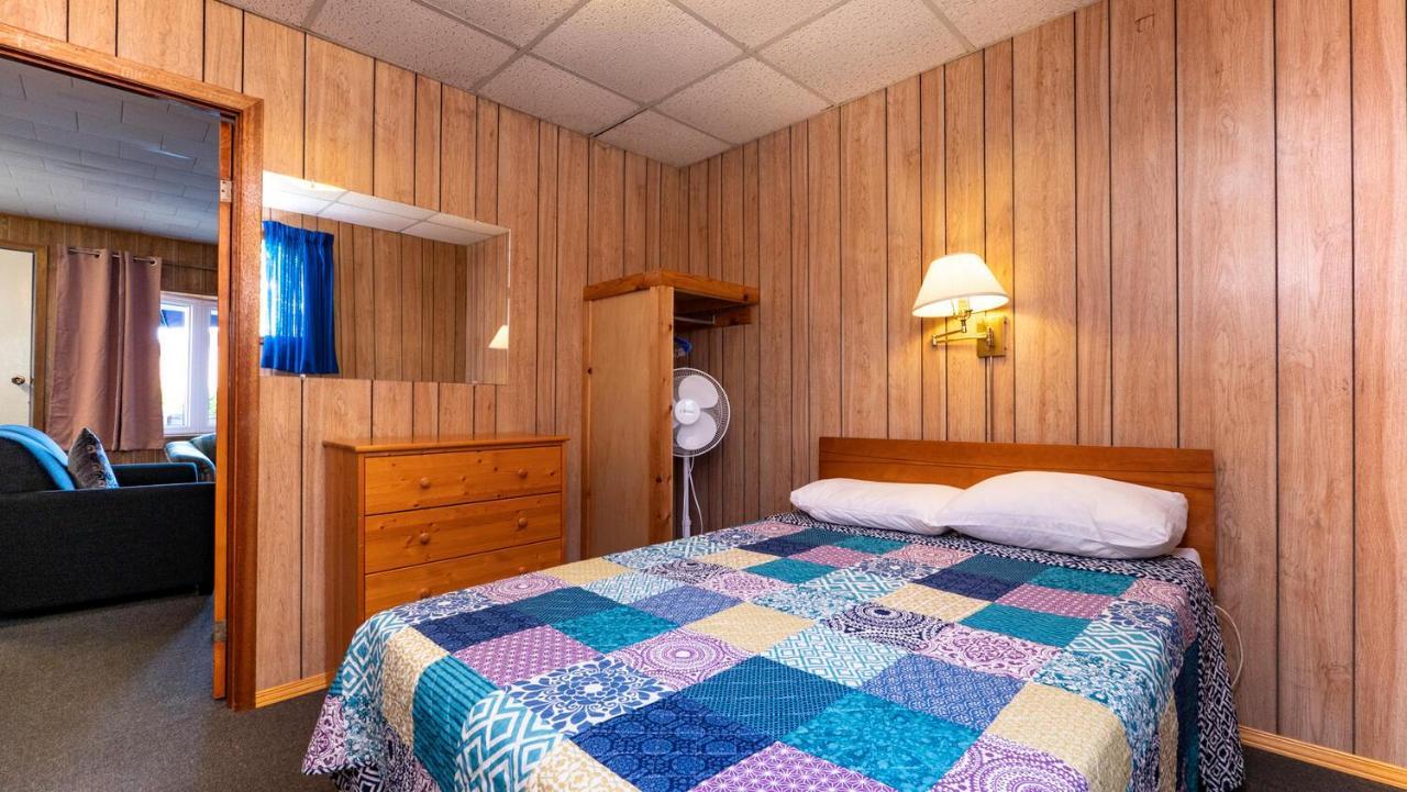سوبل بيتش Bel Air Cottages And Motel المظهر الخارجي الصورة