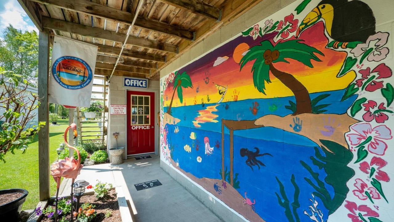 سوبل بيتش Bel Air Cottages And Motel المظهر الخارجي الصورة