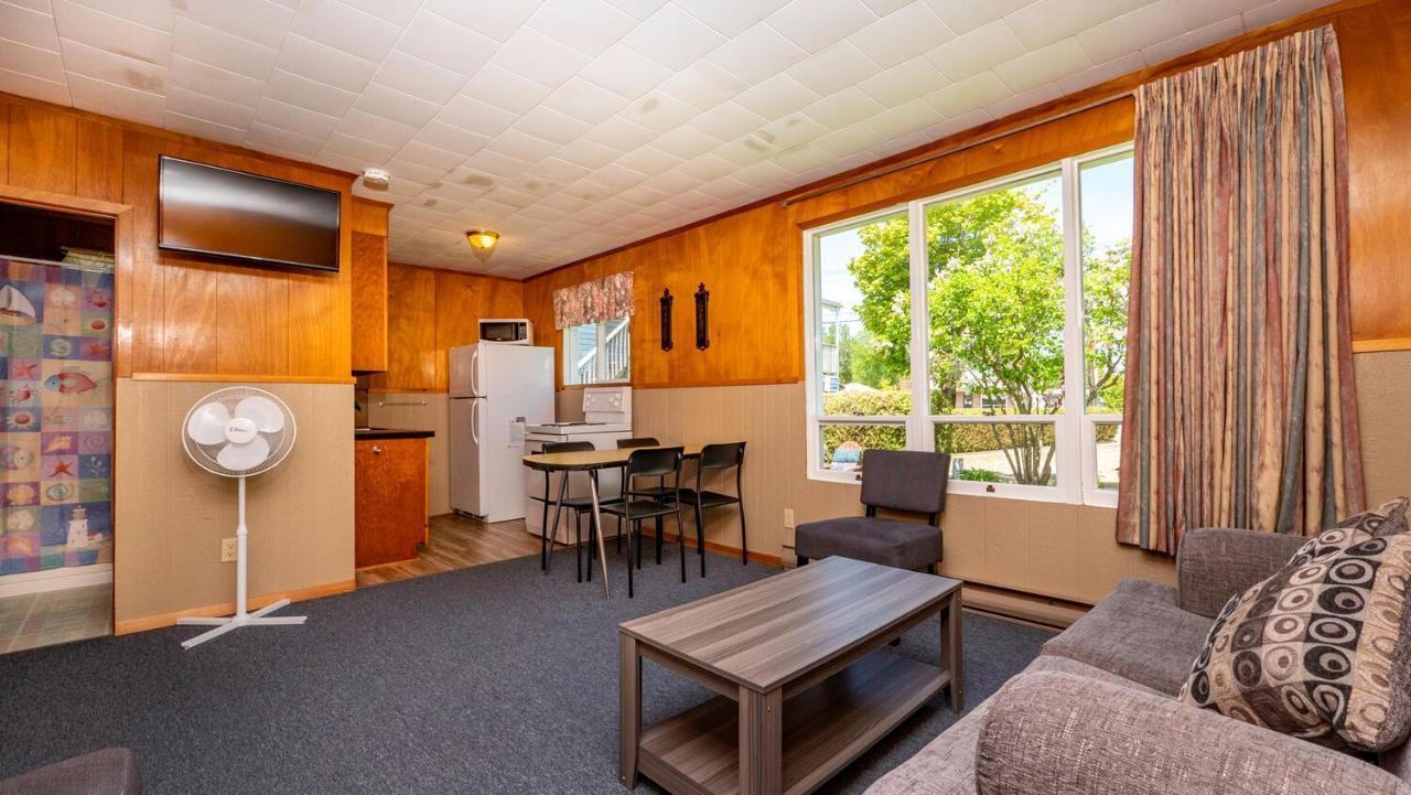 سوبل بيتش Bel Air Cottages And Motel المظهر الخارجي الصورة