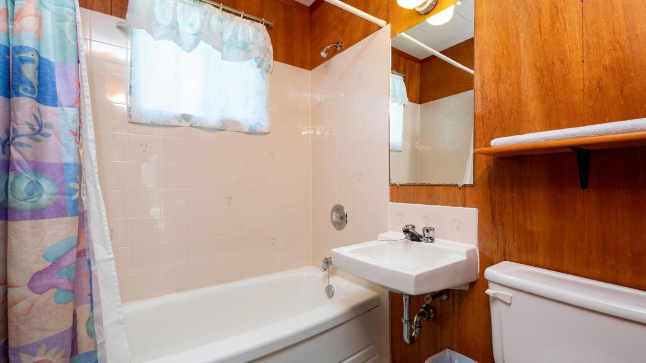 سوبل بيتش Bel Air Cottages And Motel المظهر الخارجي الصورة
